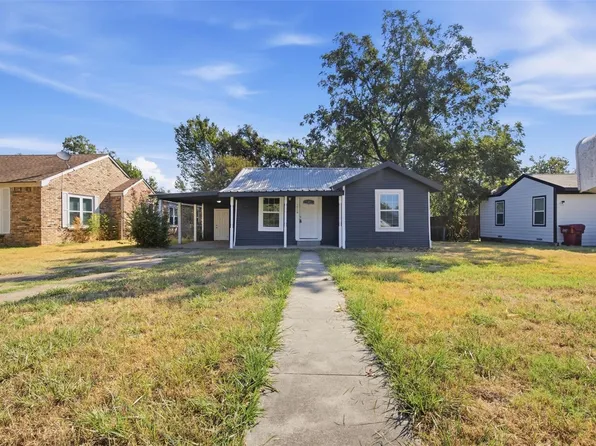 1916 Liberty St, Bonham, TX 75418