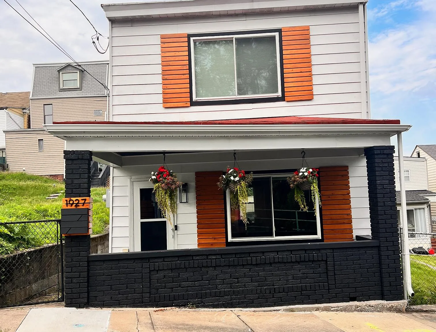 2 bed, 1.5 bath, 1000 sqft, $1,750 — Photo 1