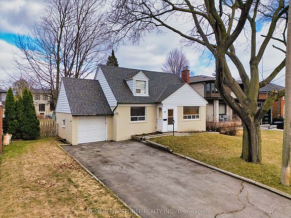 2nd image of 119 Wedgewood Dr