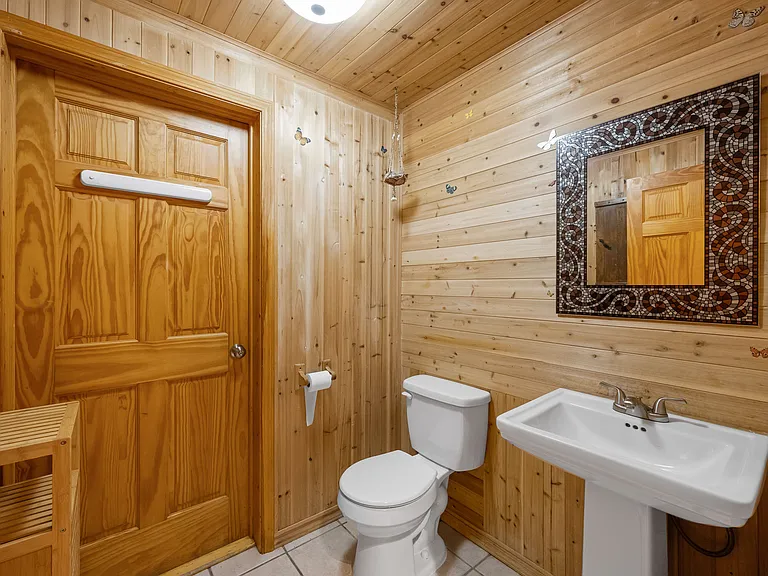 965 Seawolf Dr — Photo 8
