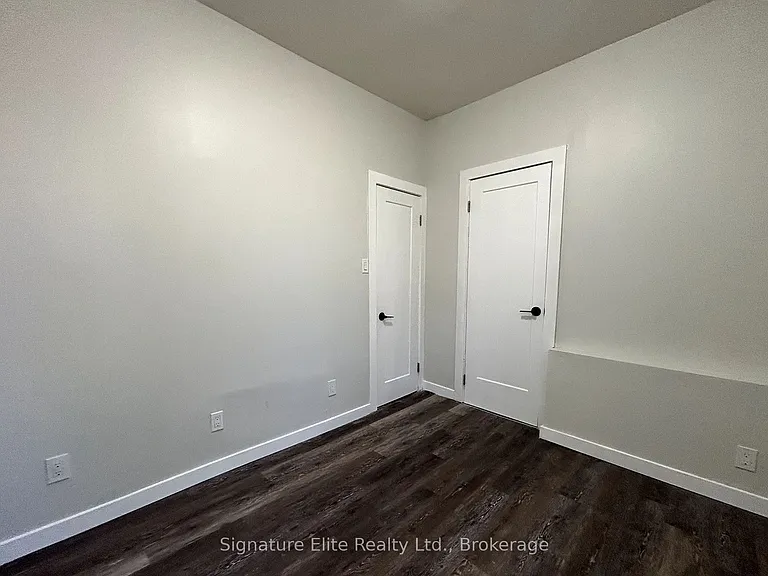 372 Darling St #5 — Photo 8