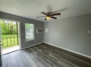 2001 Belt St #16, Jonesboro, AR 72401