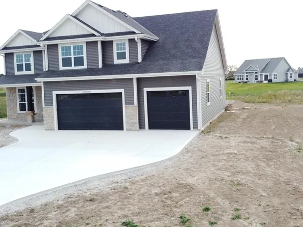 N91W27885 North Red Fox RUN, Hartland, WI 53029