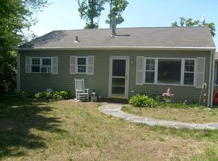 18 Evergreen Rd, Plainville, MA 02762