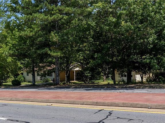 2nd image of 4556 Wade Green Rd NW