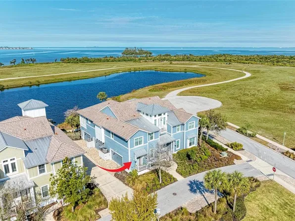 226 SAPPHIRE LAKE DRIVE #201, BRADENTON, FL 34209