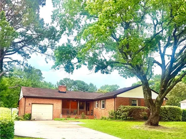 1098 Clear Springs Ln, Virginia Beach, VA 23464