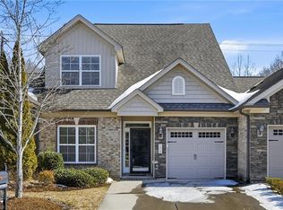 1419 Neville Gardens Ln, Winston Salem, NC 27103