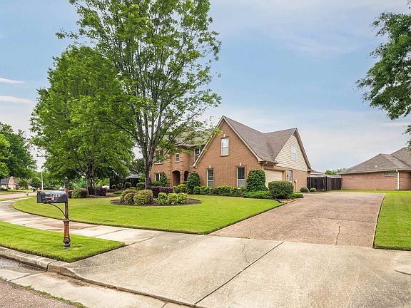 4th image of 3446 Wolf Spring Ln