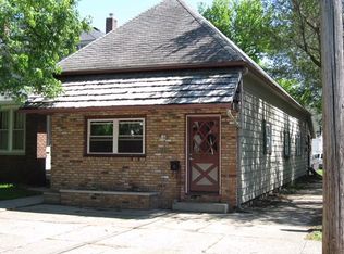 829 W Ashland Ave, Muncie, IN 47303