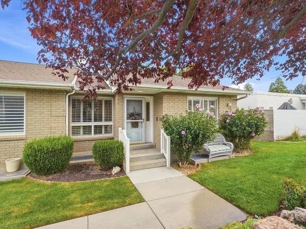 1493 W Cornerstone Dr, South Jordan, UT 84095