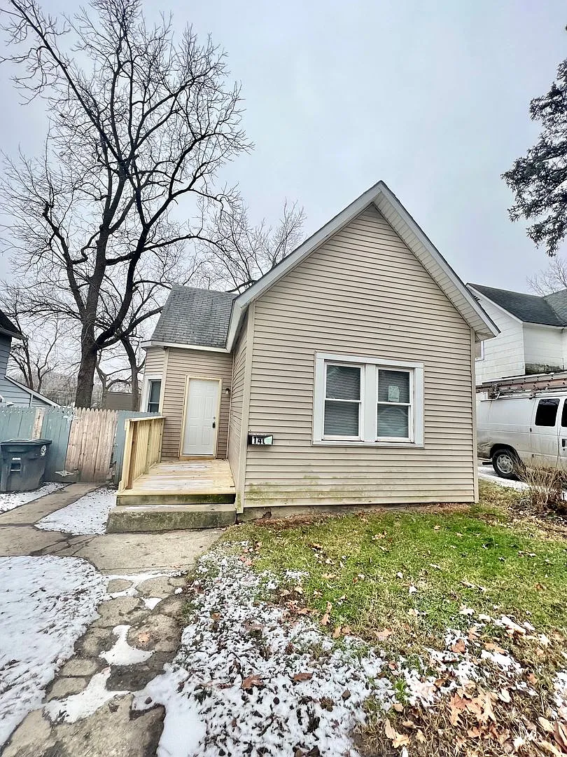 1409 High St photo 1