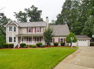 2901 Bauldwin Ct, Jamestown, NC 27282