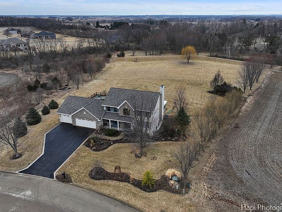 4th image of 9859 Little Lucy Ln