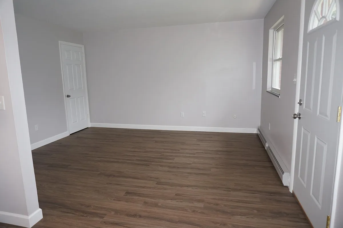 family room - 624 Alta Ave #624