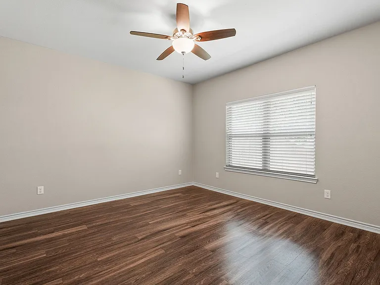900A Hamilton Park Dr — Photo 19