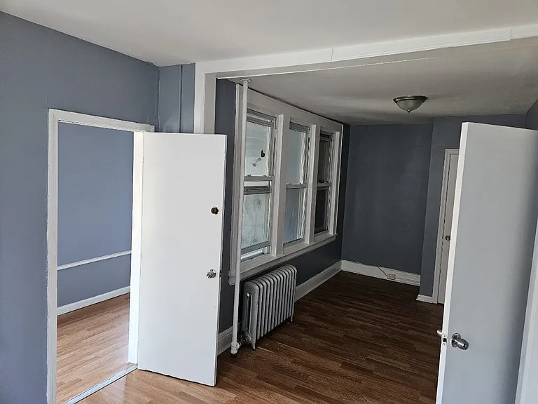 314 S 10th St #2 — Photo 12
