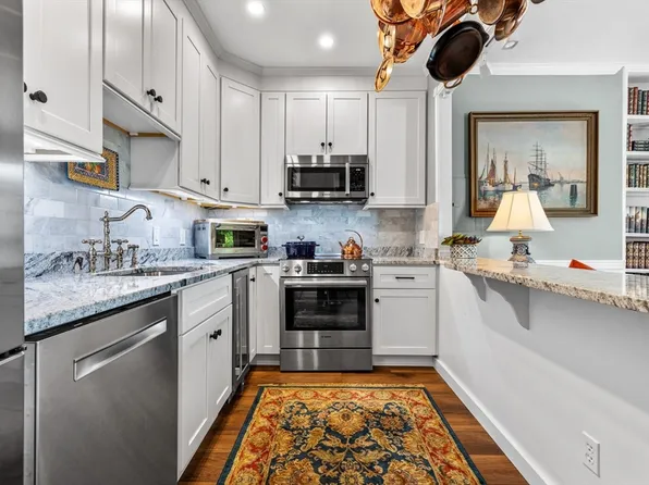 28 Worcester Sq #4F, Boston, MA 02118