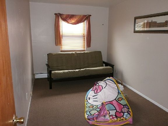 4th image of 2739 Cropsey Ave
