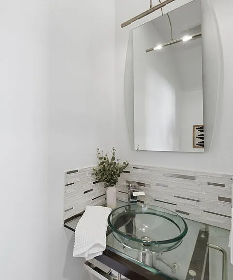 11110 Camarillo St #122 — Photo 11