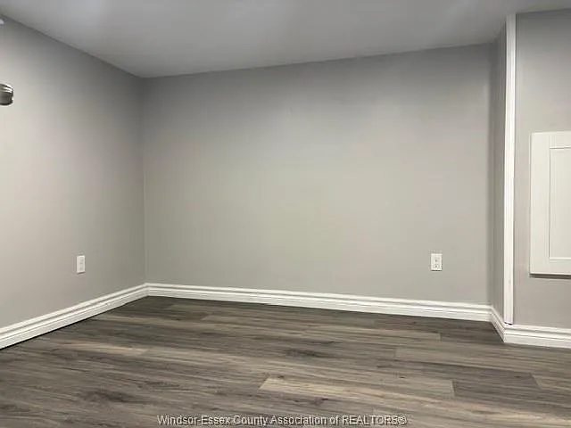 1370 Bruce Ave — Photo 15