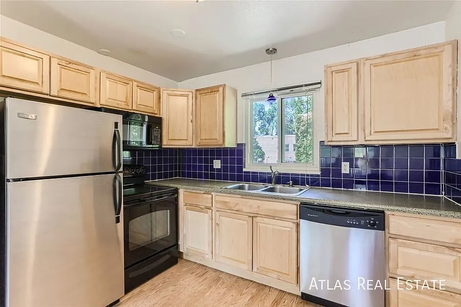2 Bed/1 Bath in downtown Fort Collins! — Photo 1