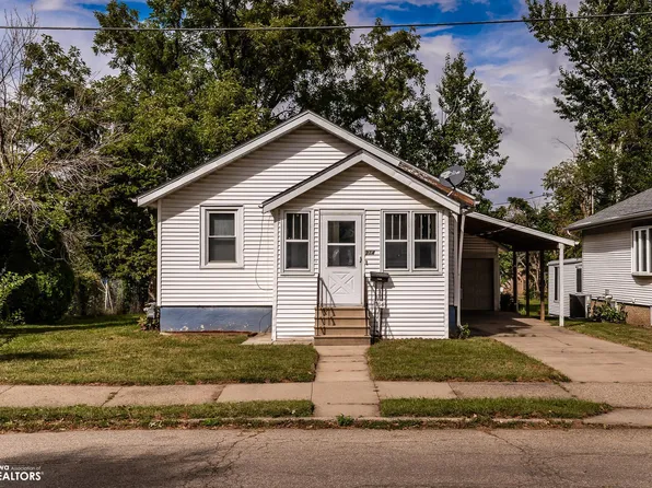 914 May St, Marshalltown, IA 50158
