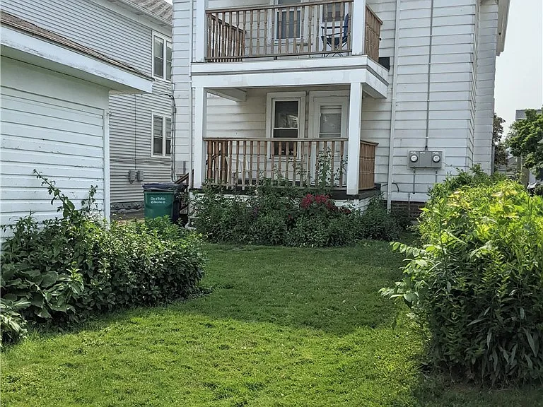 79 Commonwealth Ave #UPPER — Photo 16