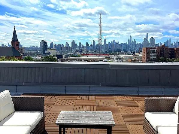 50-15 39th St APT 3E, Sunnyside, NY 11104