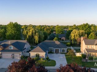 611 E Halpin Dr, Meridian, ID 83646