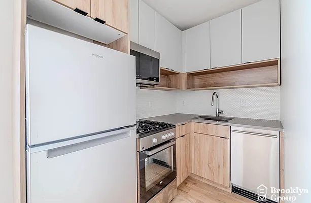 Rented by Brooklyn Group | media 5