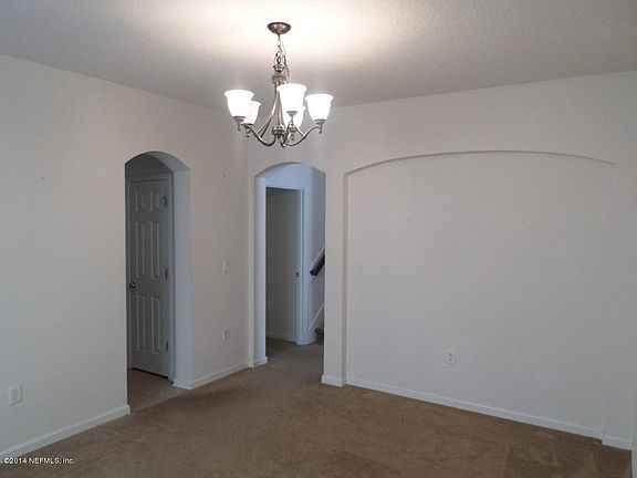 3rd image of 328 Silver Glen Ave