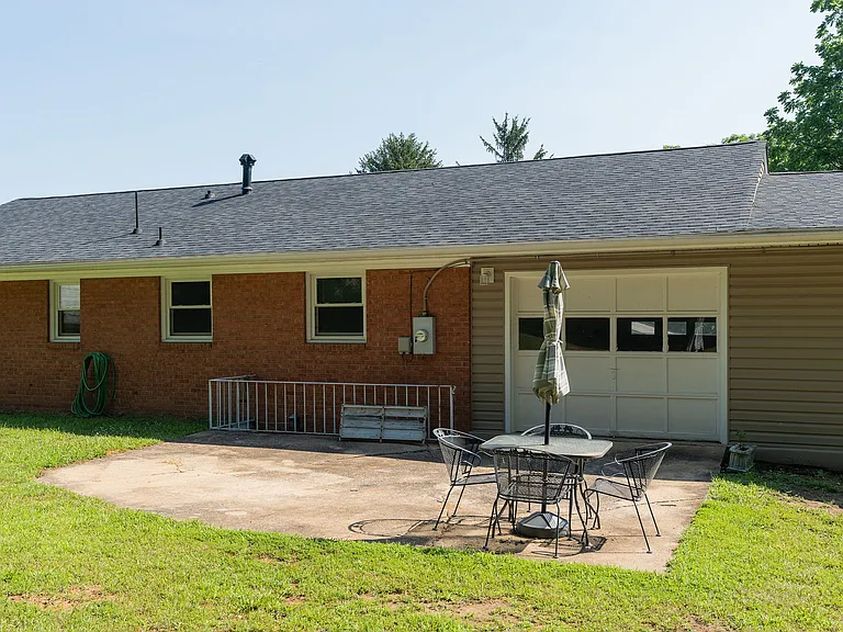 81 Sandy Ridge Rd — Photo 27