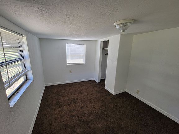 4th image of 170 W Michael Gladden Blvd