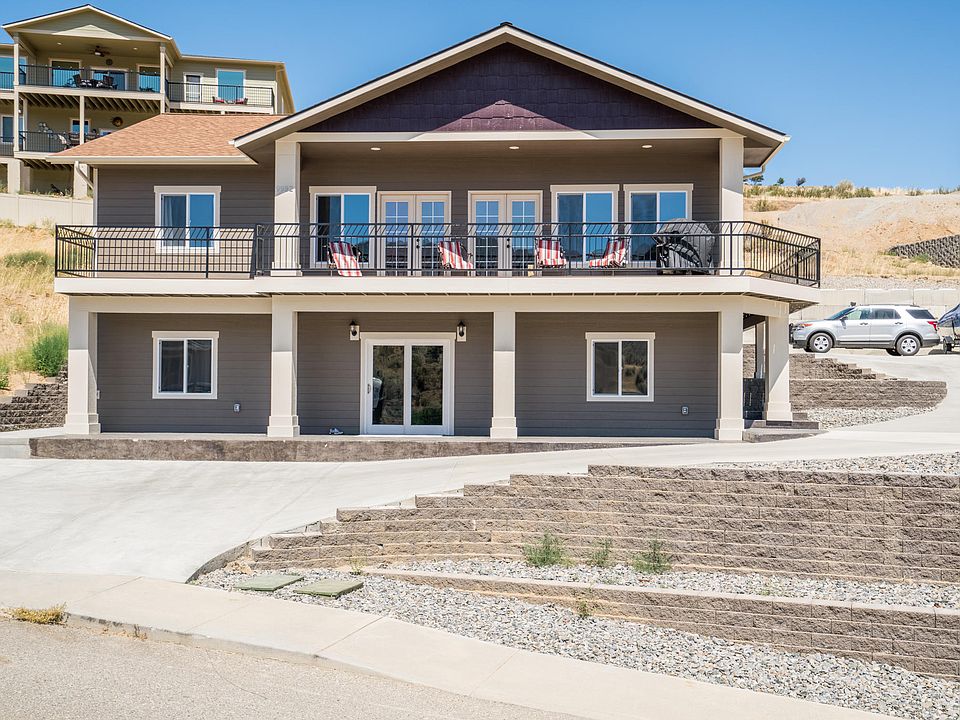 1st image of 9982 Saska Way