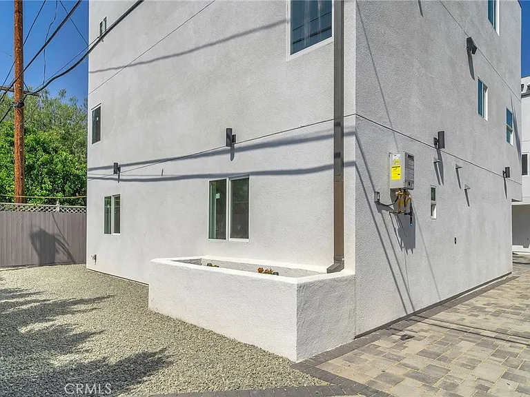 4453 Colfax Ave #2 — Photo 21
