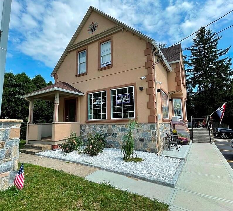 1st image of 102 Salem Tpke