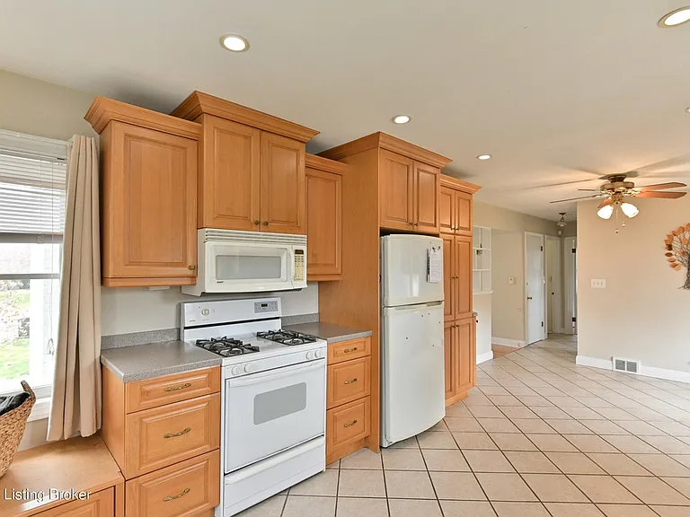 2810 Alice Ave — Photo 17