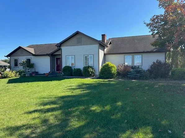 104 Stafford Dr, Plattsburgh, NY 12901