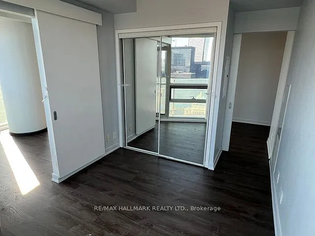 14 York St #5611 — Photo 8