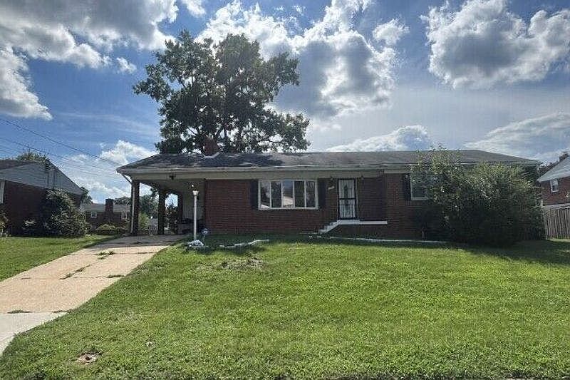 1st image of 7903 Eton Ln