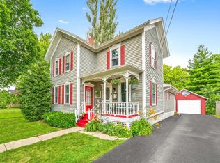 218 N Sycamore St, Hinckley, IL