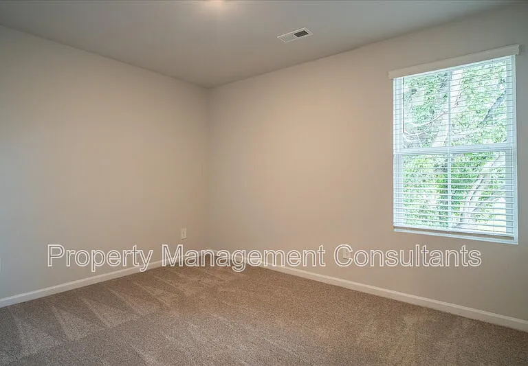 4151 Hudson Ct — Photo 19