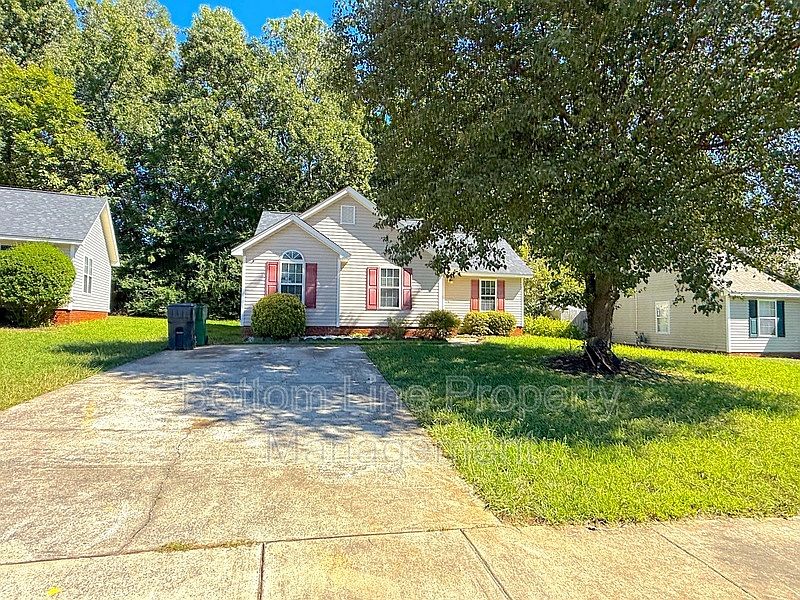 1st image of 5441 Realtree Ln