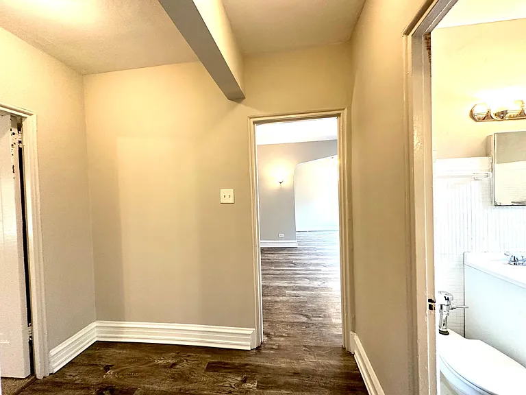 1033 W Loyola Ave #207 — Photo 31