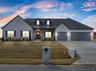 4408 S Teal Ridge Dr, Sand Springs, OK 74063