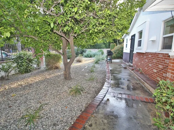 5403 Woodman Ave, Sherman Oaks, CA 91401