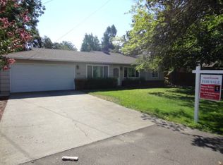 2612 Gunn Rd, Carmichael, CA 95608