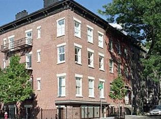 126 Sussex St, Jersey City, NJ 07302