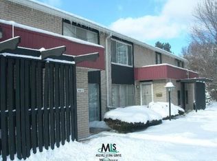 8323 Karam Blvd, Warren, MI 48093